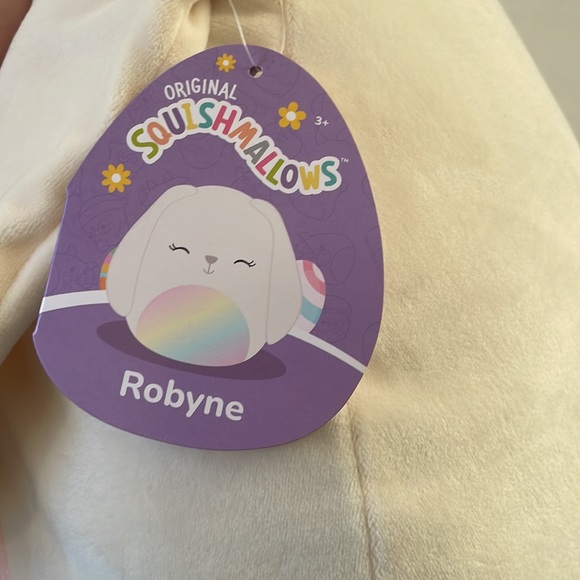 Robyne and Wu Squishmallows - Picture 6 of 7